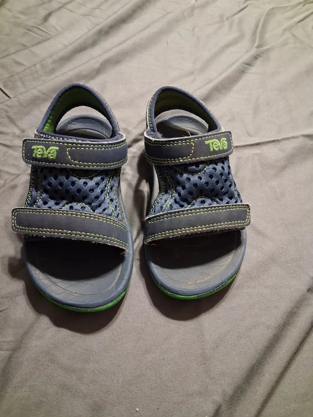 Size 8 Toddler Teva Navy and Green Kids Adjustable Sandals